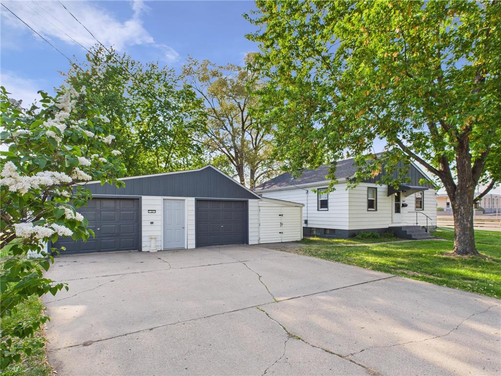 3502 3rd Street N Saint Cloud MN 56303 6722136 image1
