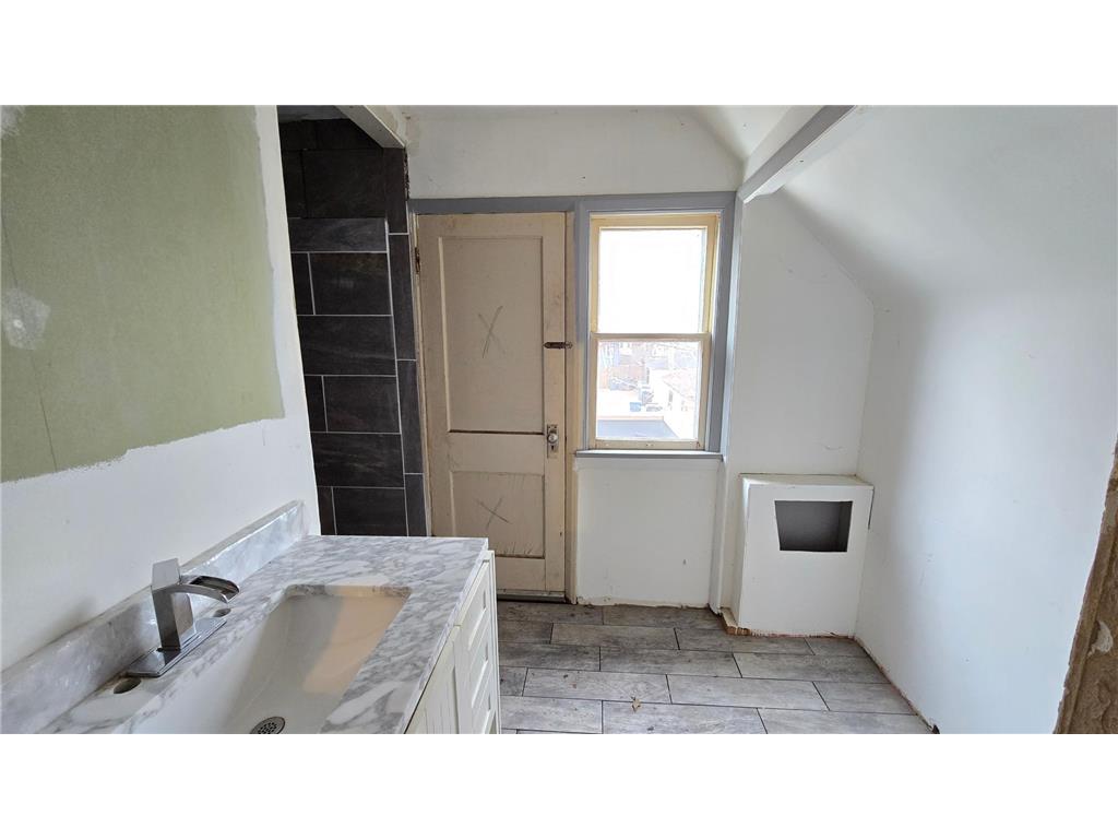 3504 19th Avenue S Minneapolis MN 55407 7034238 image15