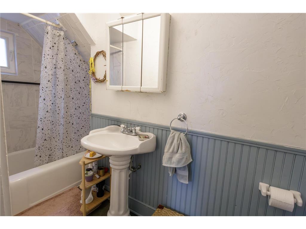 3504 Cedar Avenue S Minneapolis MN 55407 7076832 image10