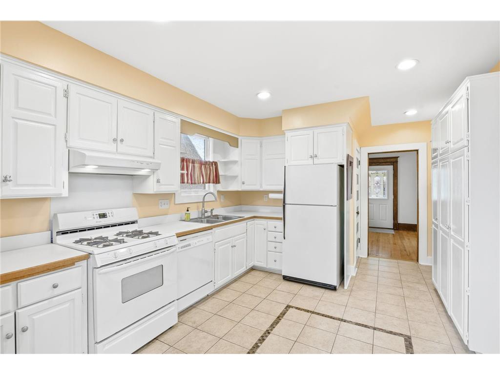 3504 Garfield Avenue Minneapolis MN 55408 7058181 image22