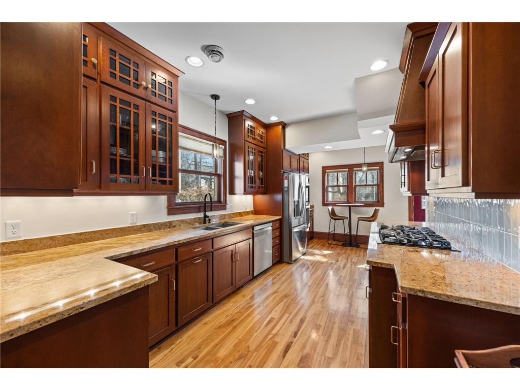 3505 Park Avenue Minneapolis MN 55407 7054999 image44