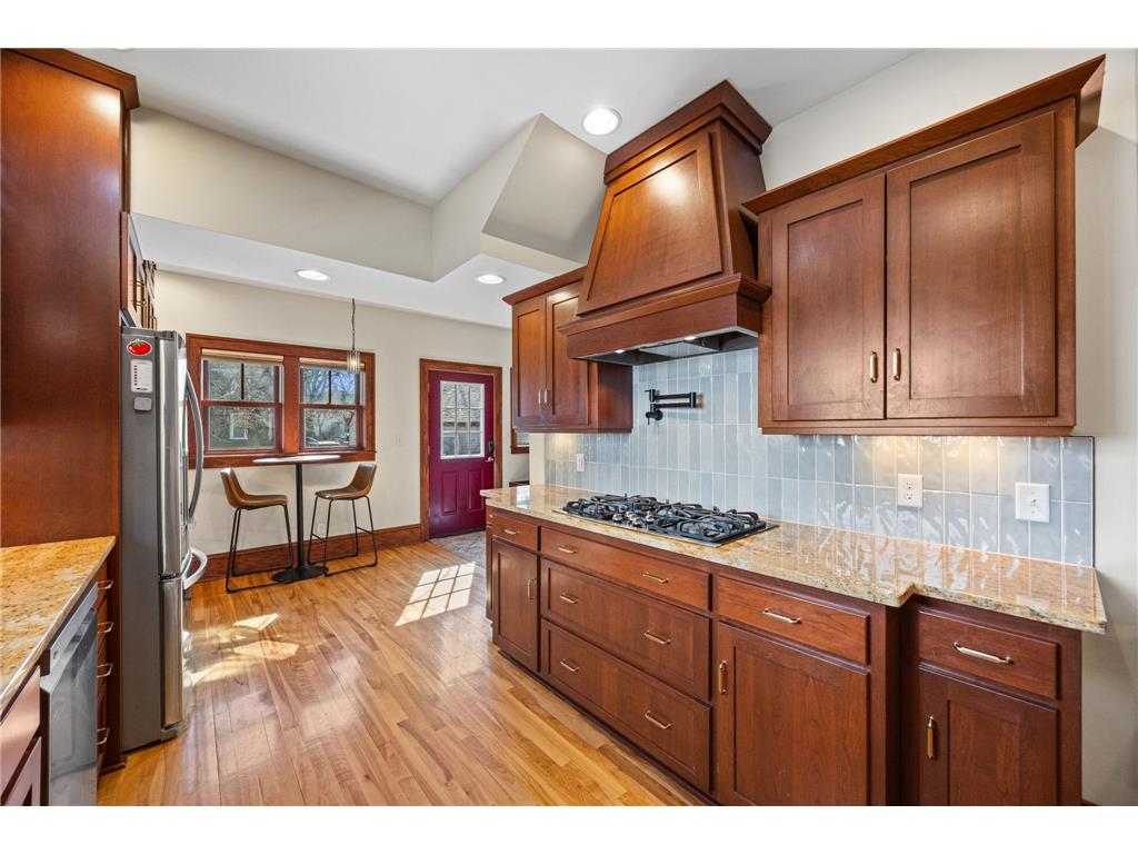 3505 Park Avenue Minneapolis MN 55407 7054999 image46