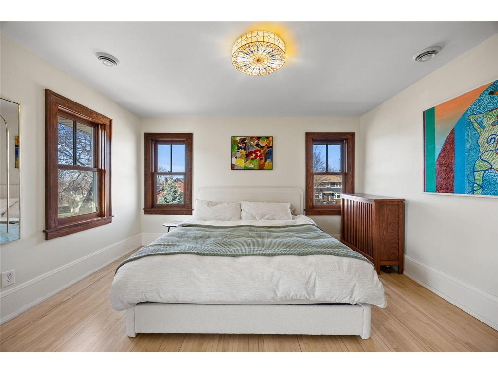 3505 Park Avenue Minneapolis MN 55407 7054999 image57