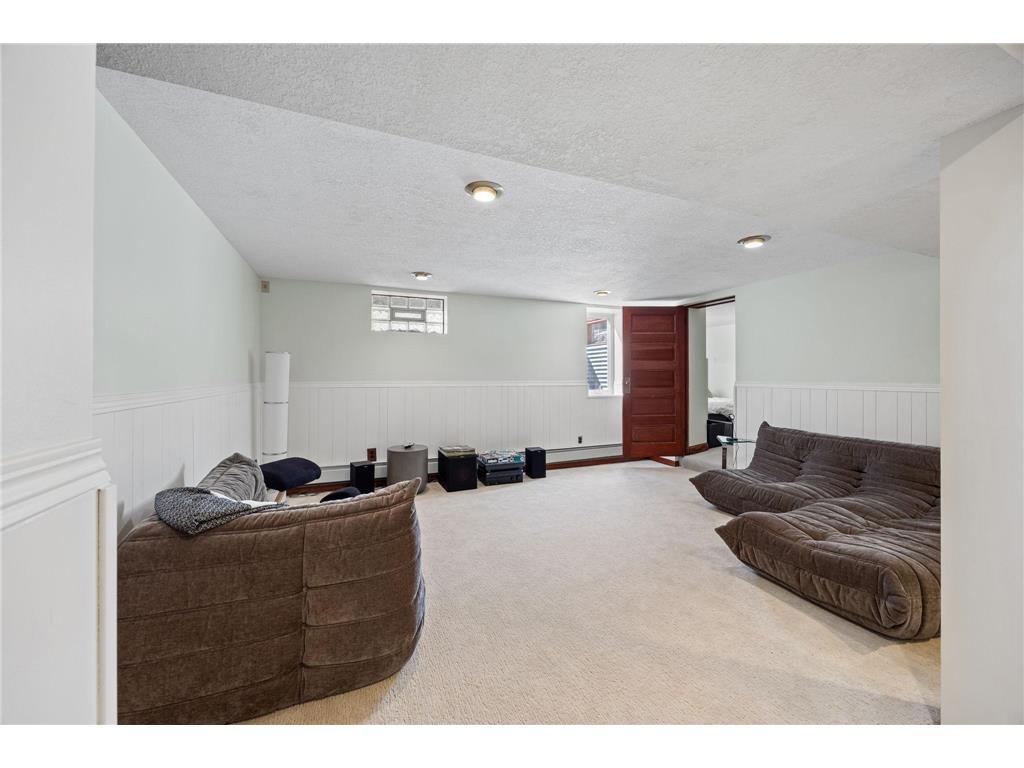 3505 Park Avenue Minneapolis MN 55407 7054999 image70
