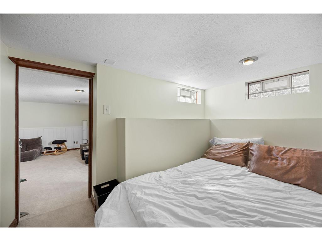 3505 Park Avenue Minneapolis MN 55407 7054999 image73