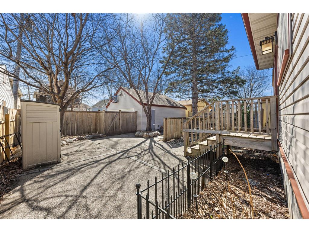 3505 Park Avenue Minneapolis MN 55407 7054999 image79