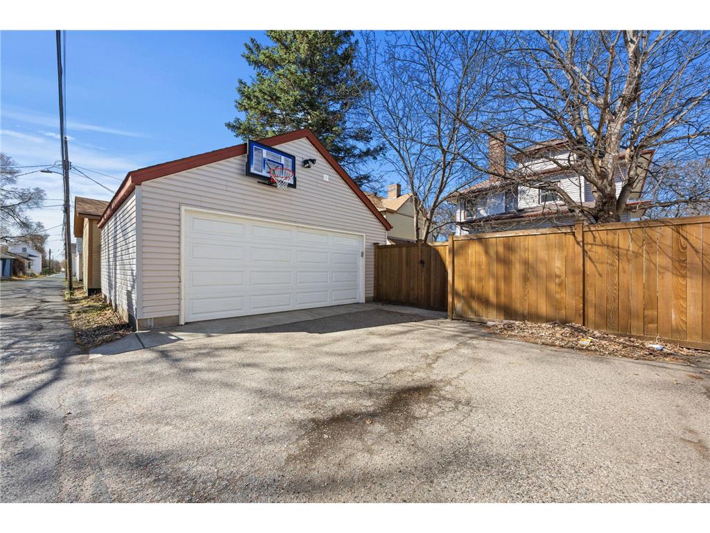 3505 Park Avenue Minneapolis MN 55407 7054999 image87