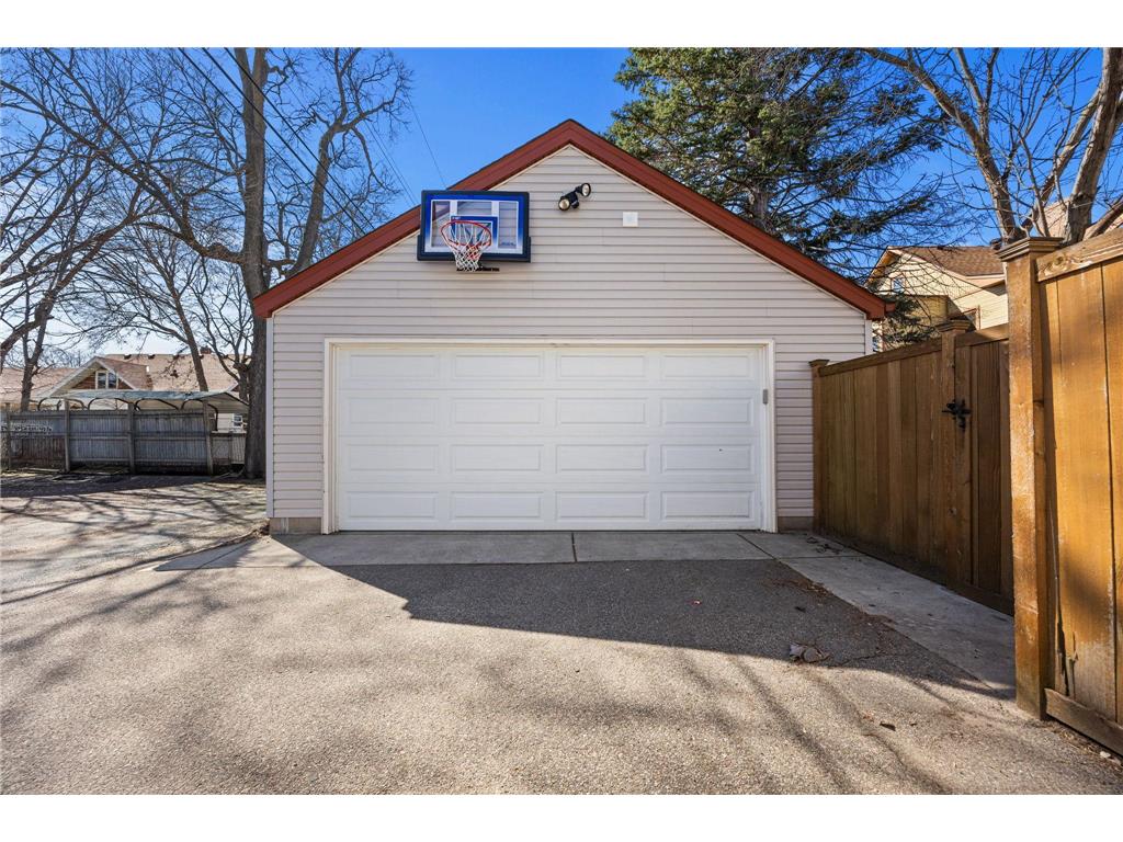 3505 Park Avenue Minneapolis MN 55407 7054999 image88