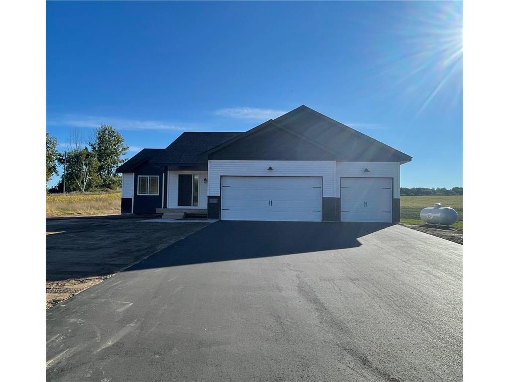 35059 Hastings Street NE, Cambridge, MN, 55008 MLS 6264716 Edina