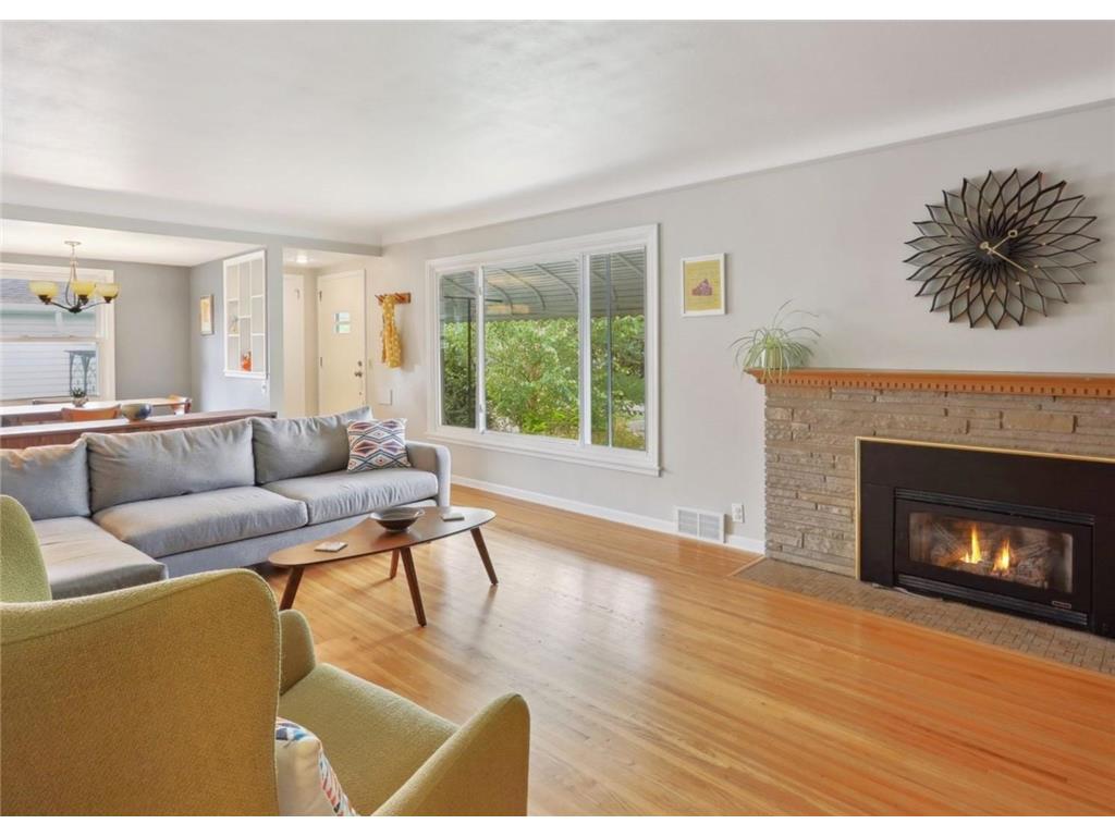 3506 Beard Avenue N Robbinsdale MN 55422 6526738 image1