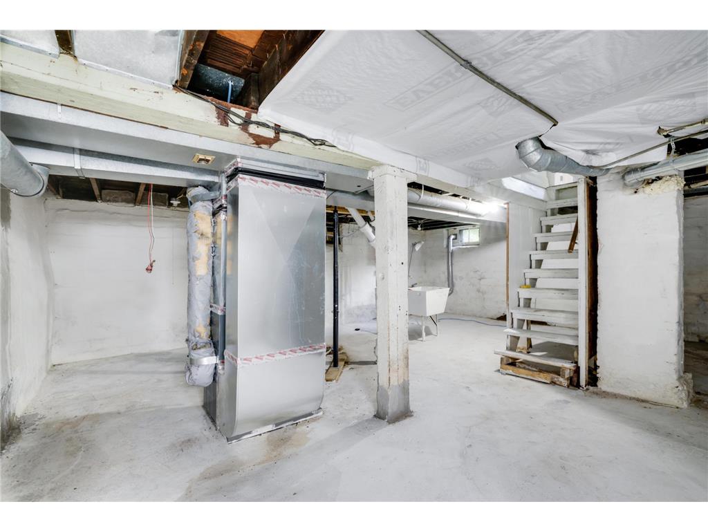 3506 Newton Avenue N Minneapolis MN 55412 6820653 image16