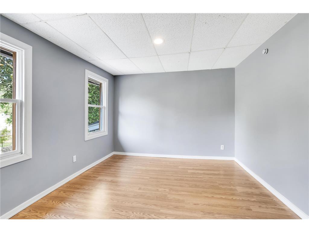 3506 Newton Avenue N Minneapolis MN 55412 7079138 image20