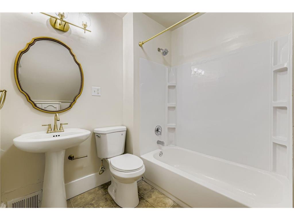 3507 Newton Ave Avenue N Minneapolis MN 55412 7011483 image13