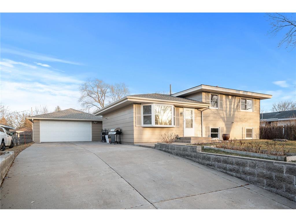 3508 Bryant Avenue Anoka MN 55303 6483378 image1