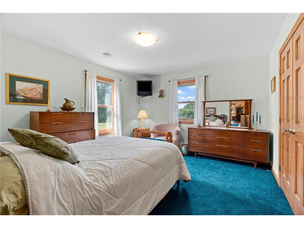 35084 Hinckley Road Barry Twp MN 55037 7087157 image24
