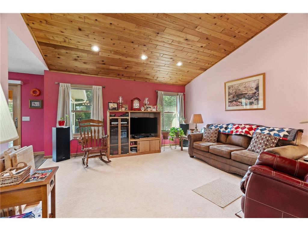 35084 Hinckley Road Barry Twp MN 55037 7087157 image4