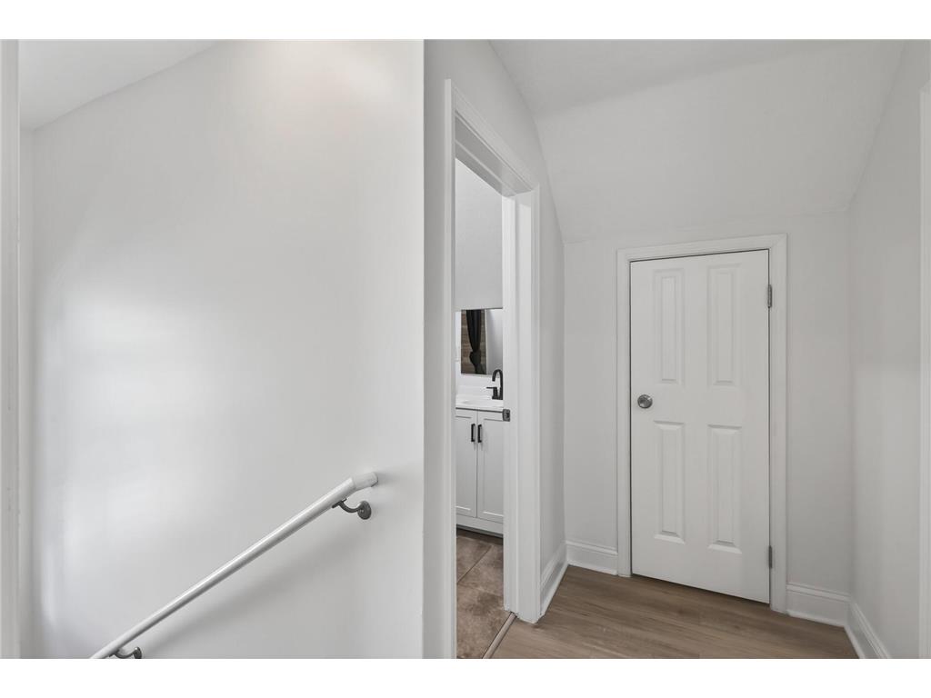 3509 3rd Avenue S Minneapolis MN 55408 7048143 image23