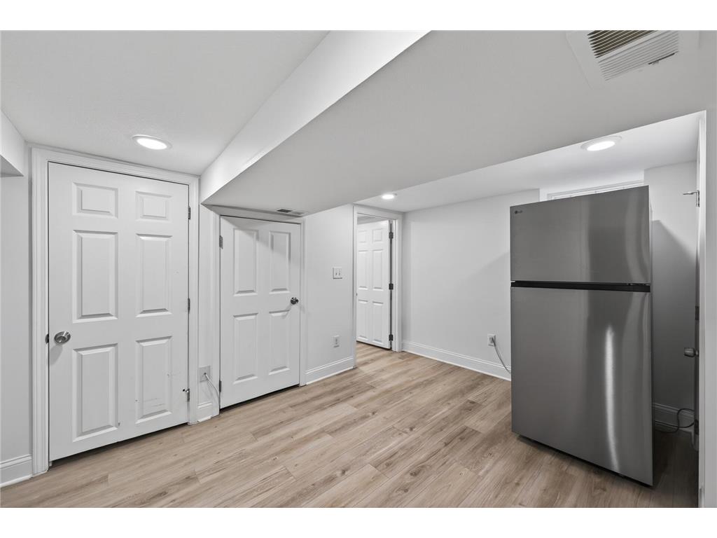 3509 3rd Avenue S Minneapolis MN 55408 7048143 image34
