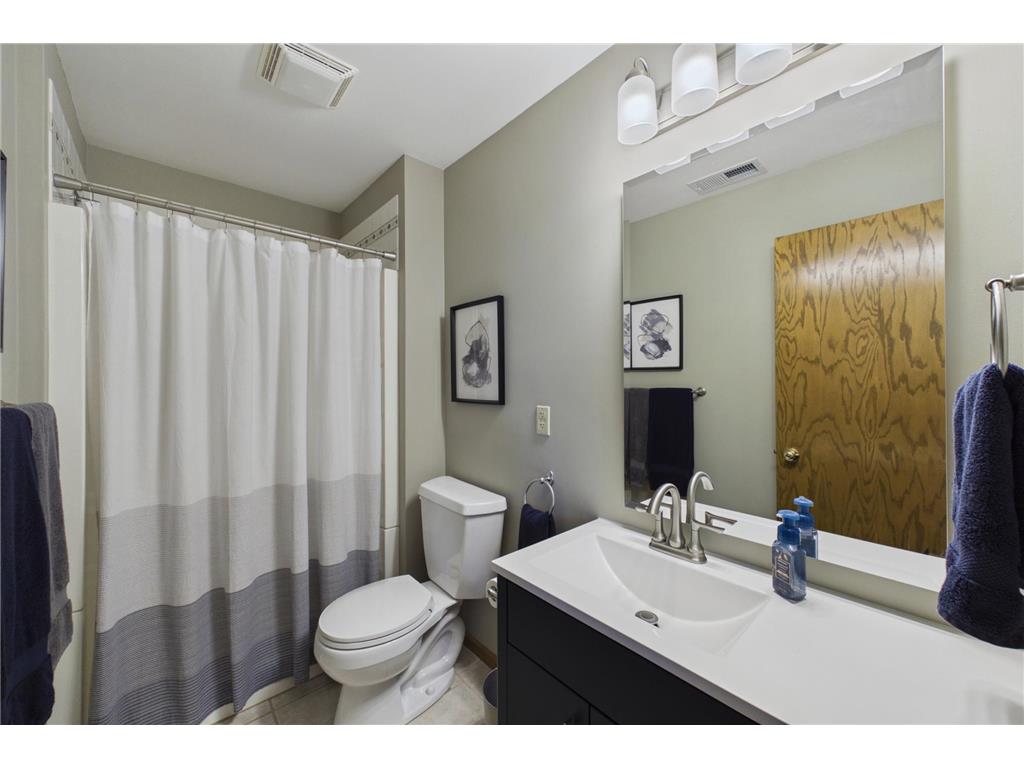 3509 92nd Avenue N Brooklyn Park MN 55443 7082095 image23
