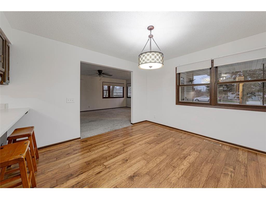 351 1st Avenue NE Wells MN 56097 6818587 image17