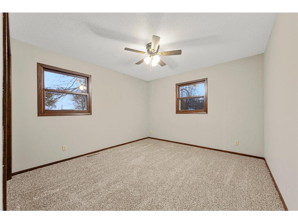 351 1st Avenue NE Wells MN 56097 6818587 image30