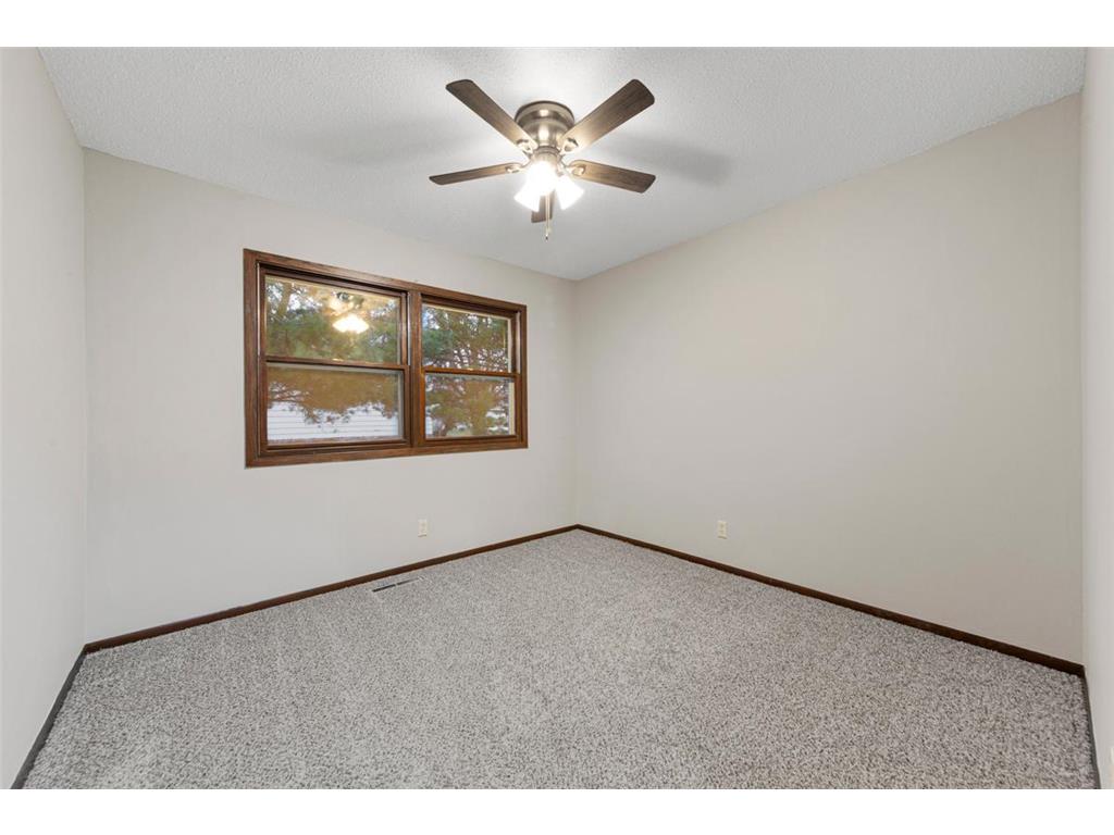 351 1st Avenue NE Wells MN 56097 6818587 image31