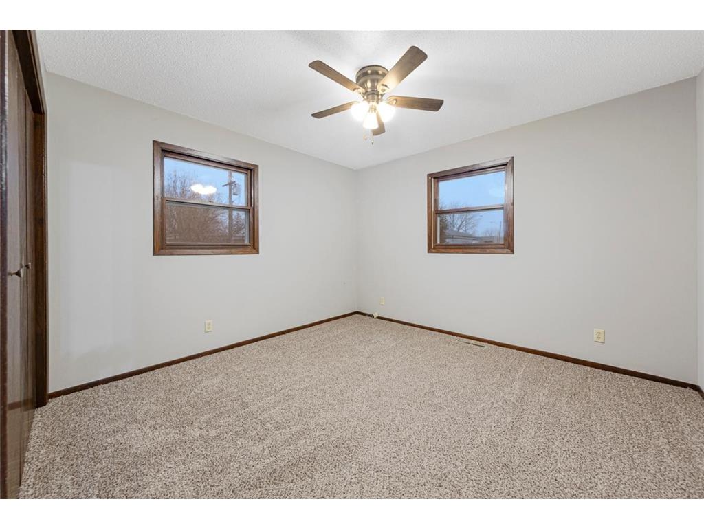 351 1st Avenue NE Wells MN 56097 6818587 image34