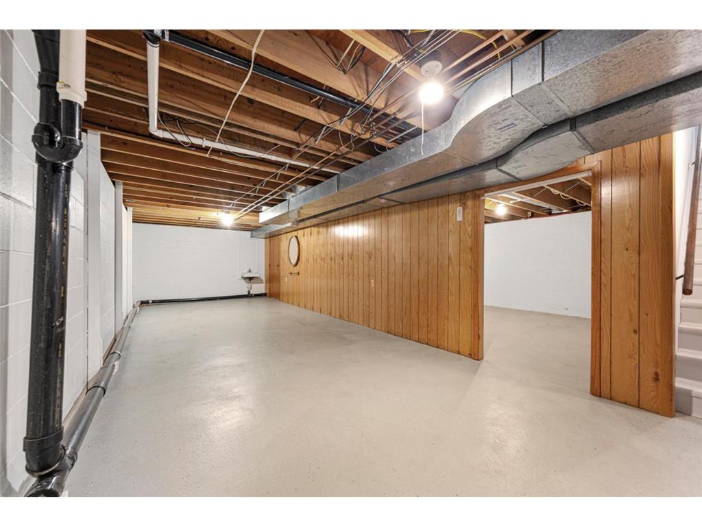 351 1st Avenue NE Wells MN 56097 6818587 image39