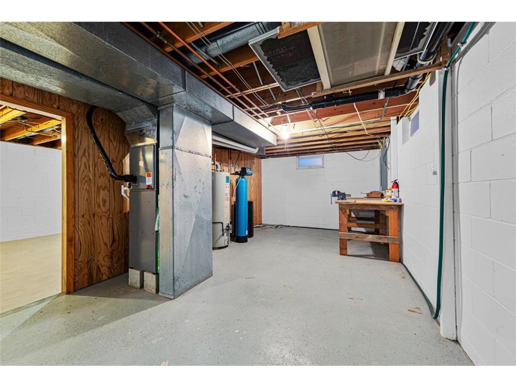 351 1st Avenue NE Wells MN 56097 6818587 image42