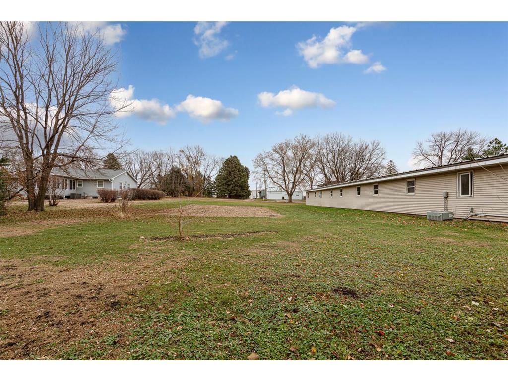 351 1st Avenue NE Wells MN 56097 6818587 image5