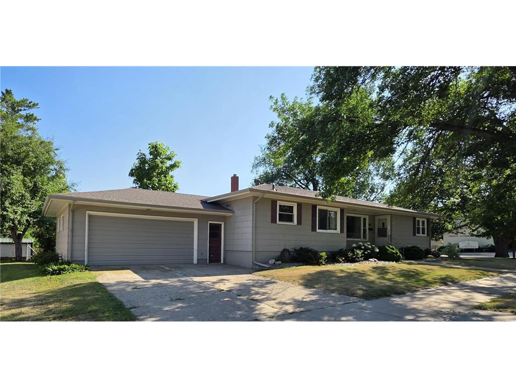351 5th Street NW Valley City ND 58072 7111305 image1