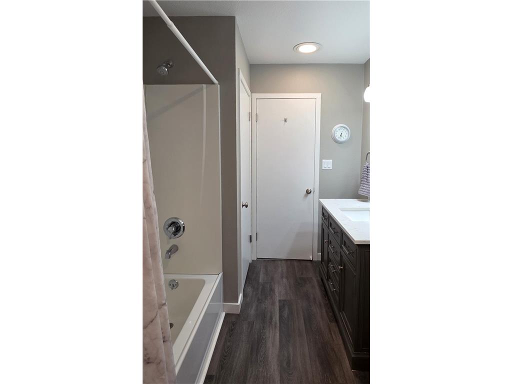 351 5th Street NW Valley City ND 58072 7111305 image14