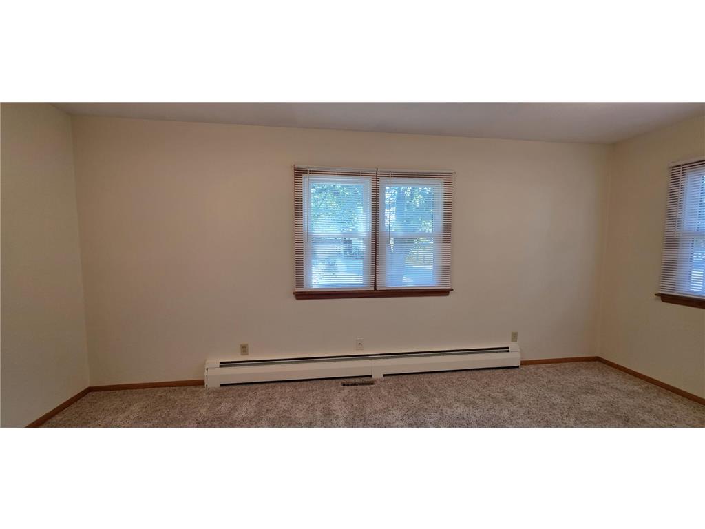 351 5th Street NW Valley City ND 58072 7111305 image20
