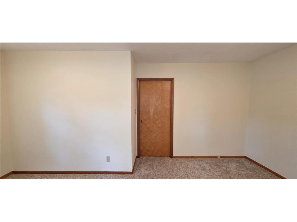 351 5th Street NW Valley City ND 58072 7111305 image21