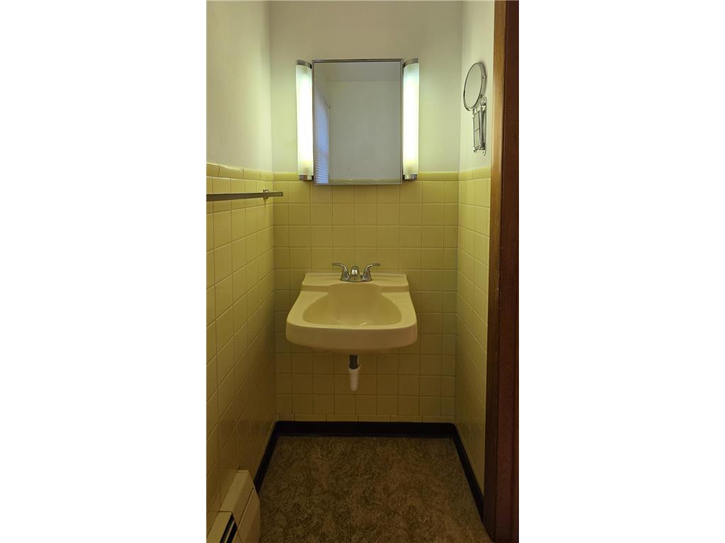 351 5th Street NW Valley City ND 58072 7111305 image44