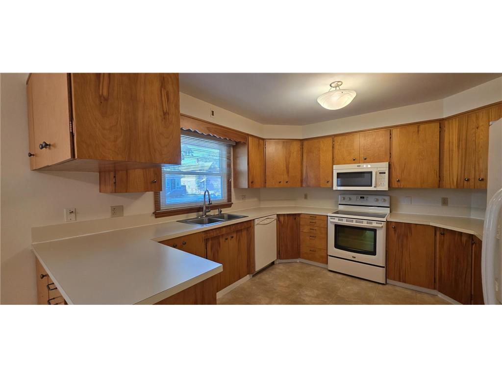 351 5th Street NW Valley City ND 58072 7111305 image7