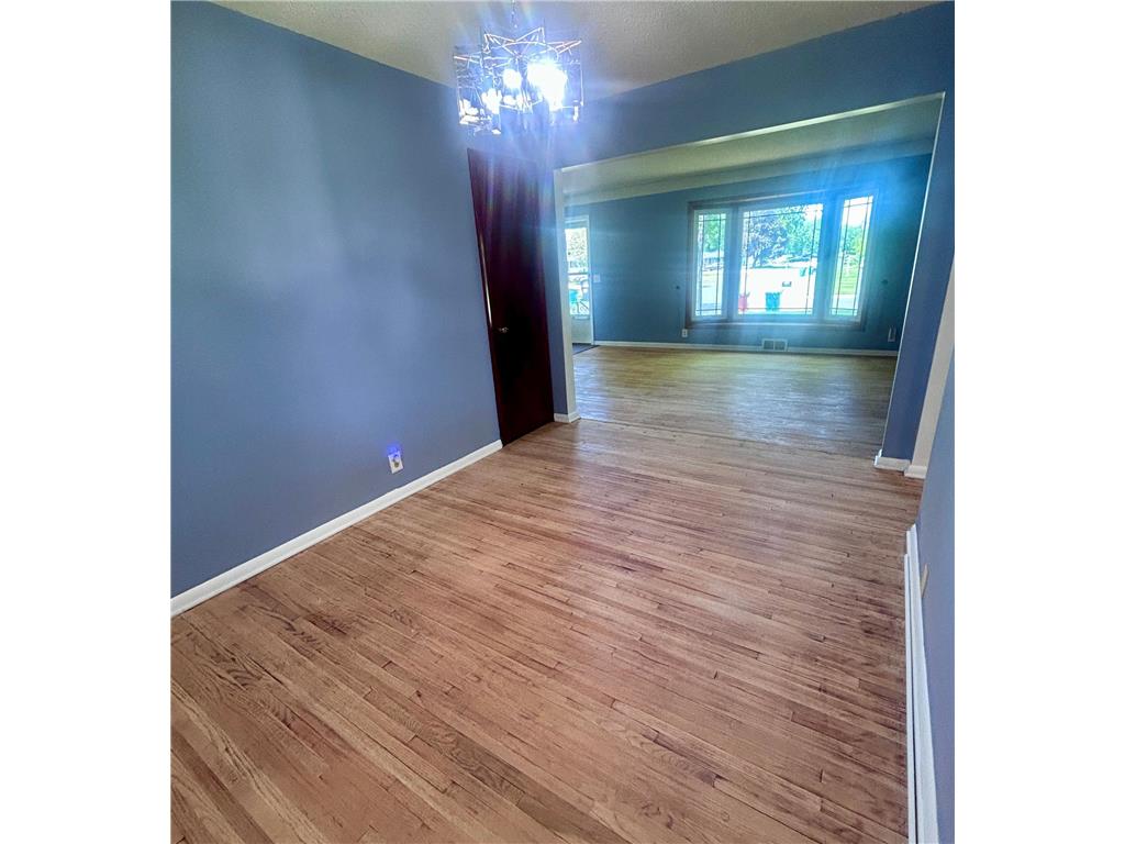 351 E 97 1/2 Street Bloomington MN 55420 7078108 image10