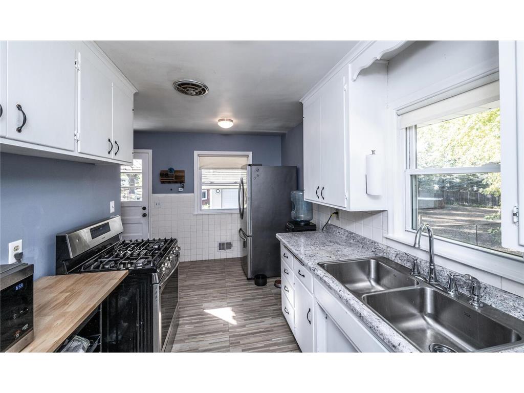 351 E 97 1/2 Street Bloomington MN 55420 7078108 image8