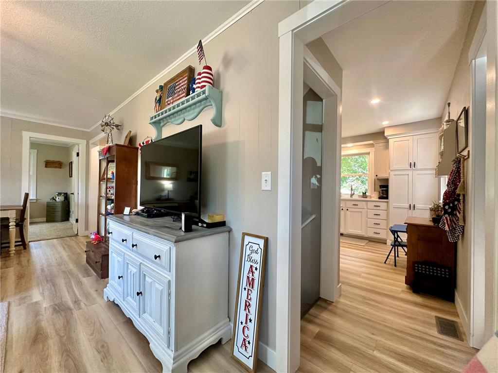 351 E Hughes Street New Richmond WI 54017 7108250 image11