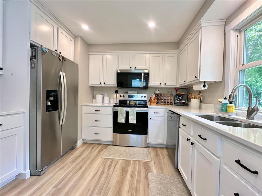 351 E Hughes Street New Richmond WI 54017 7108250 image12