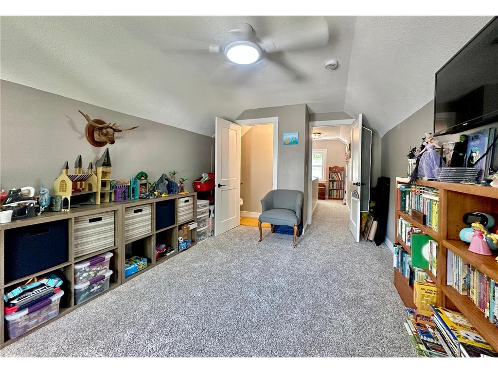 351 E Hughes Street New Richmond WI 54017 7108250 image23