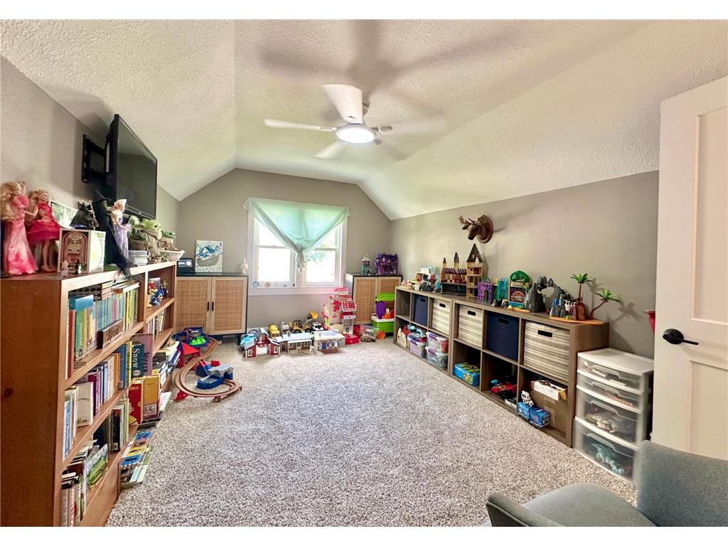 351 E Hughes Street New Richmond WI 54017 7108250 image24