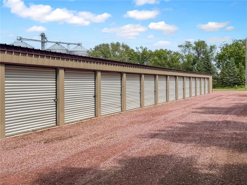 351 S 4th Street Tracy MN 56175 6736908 image11