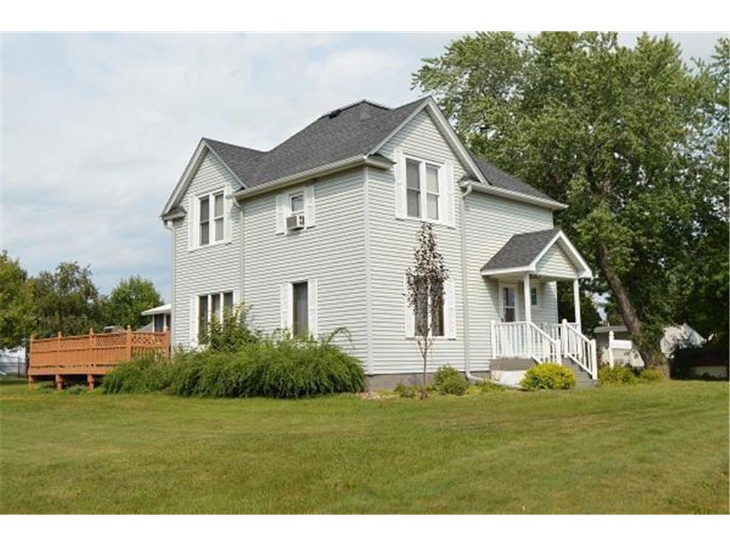 351 W 5th Street New Richmond WI 54017 6425377 image1