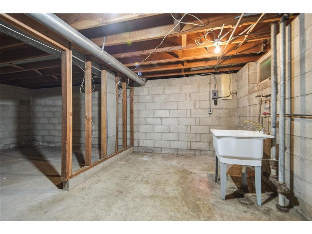 3511 Zane Avenue N Crystal MN 55422 7106315 image30