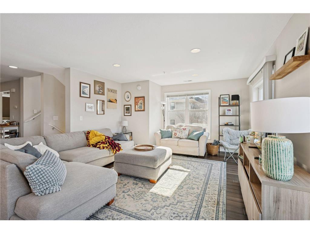 3512 Dupont Avenue S Minneapolis MN 55408 7017712 image31