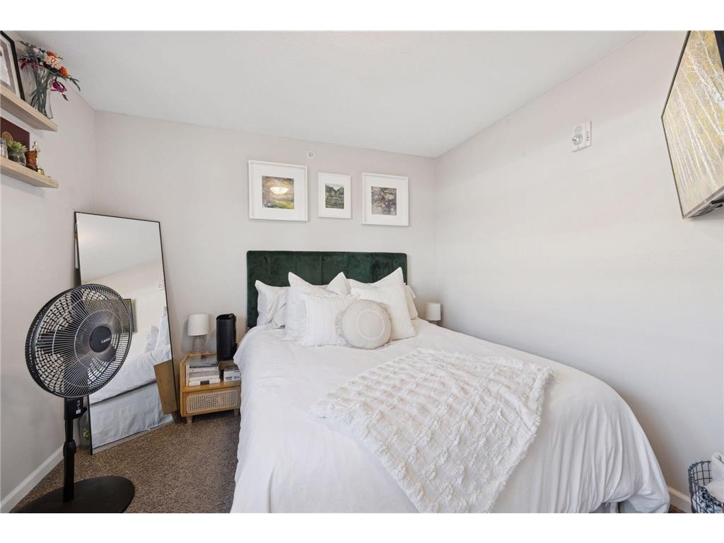 3512 Dupont Avenue S Minneapolis MN 55408 7017712 image43