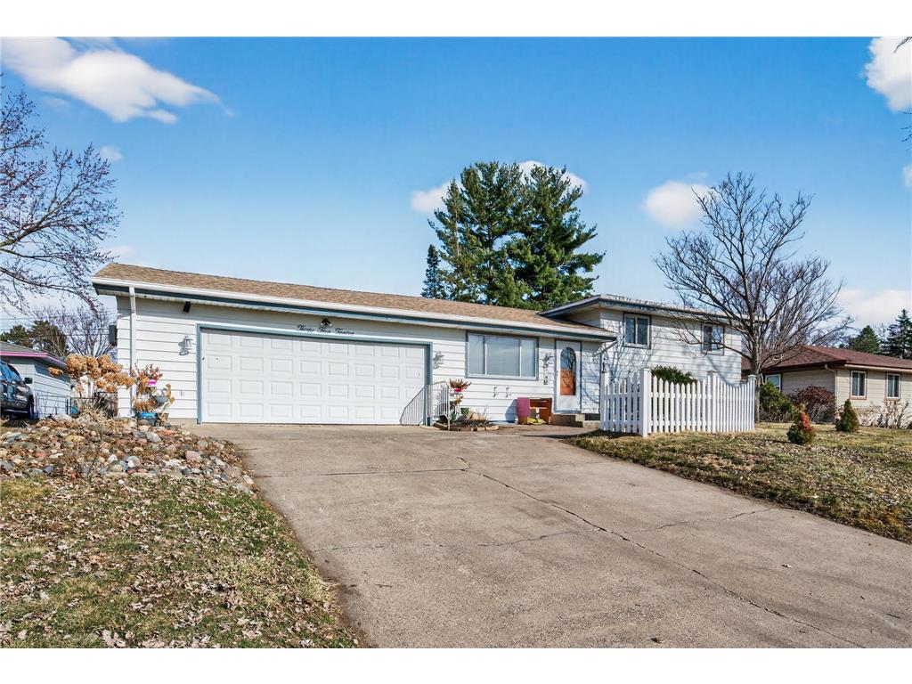 3512 Mcknight Road N White Bear Lake MN 55110 7042051 image1