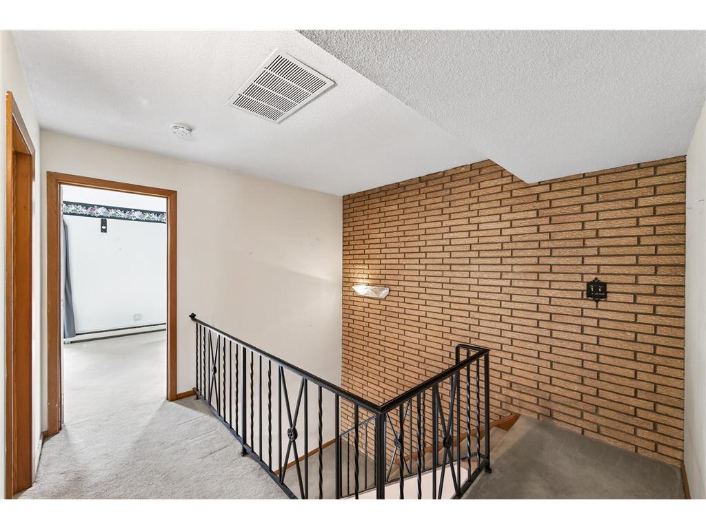 3513 37th Avenue NE Saint Anthony MN 55421 6814899 image15