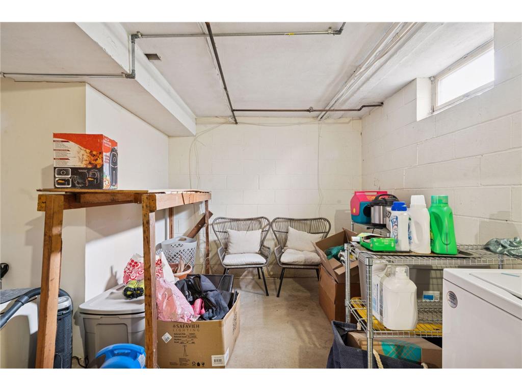 3513 Emerson Avenue S Minneapolis MN 55408 6823198 image25